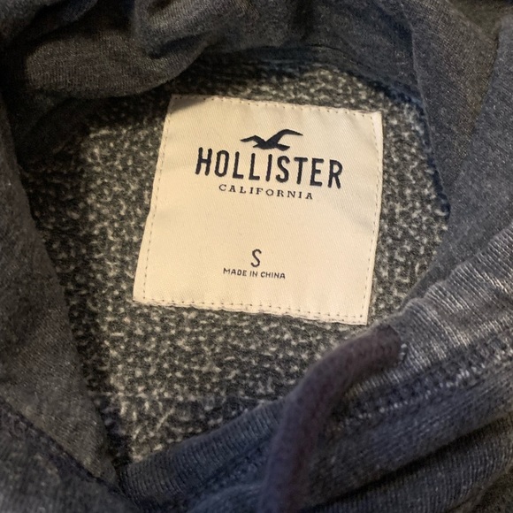 Hollister Distressed Style Dark Gray Hooded Sweatshirt, Size Small - Picture 4 of 4